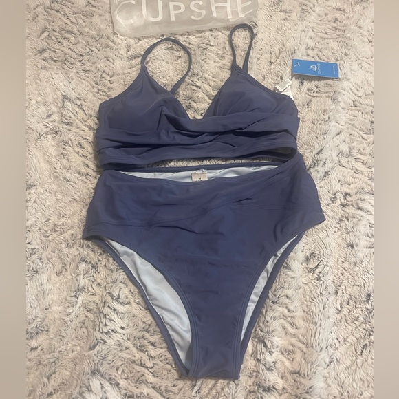 Women Bathing Suits - Picture 11 of 11